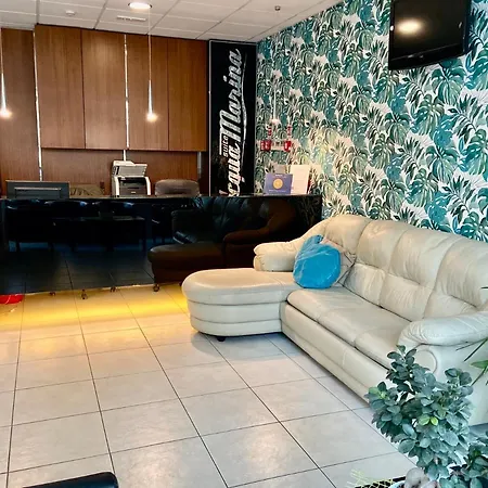 Acqua Marina アパートホテル リミニ