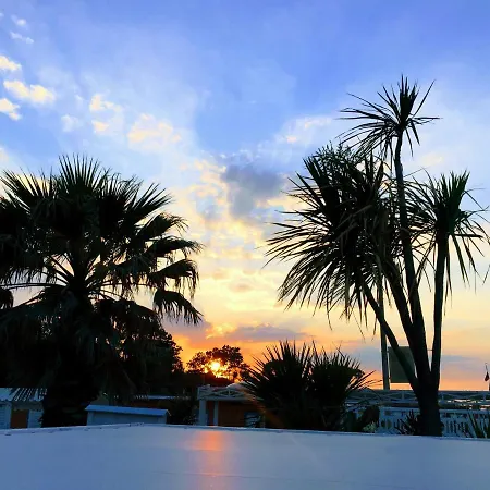 Acqua Marina アパートホテル 3*