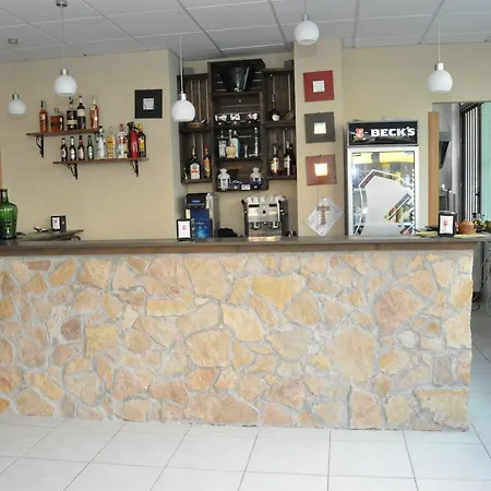 码头水上套房住宅酒店 里米尼