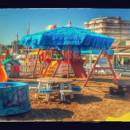 Apartahotel Acqua Marina Rímini