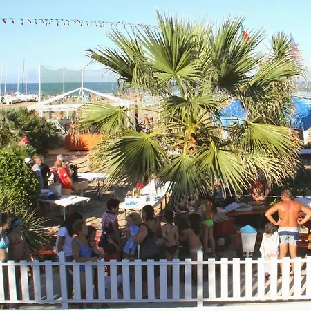 Acqua Marina מלון דירות