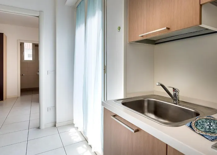 码头水上套房住宅酒店 里米尼