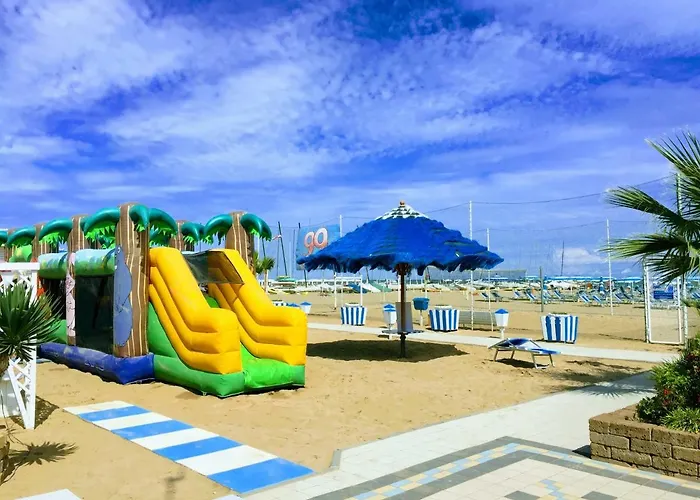 Acqua Marina アパートホテル リミニ