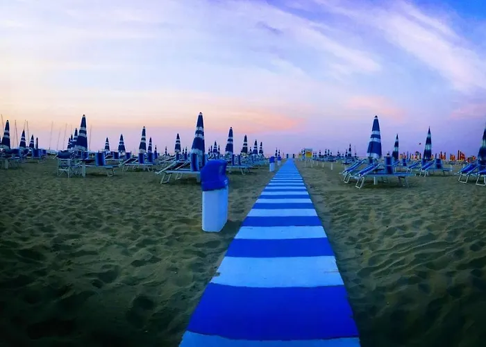 Acqua Marina Aparthotel 3*