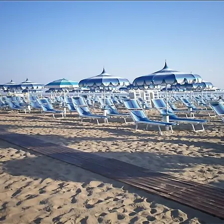 מלון דירות Acqua Marina