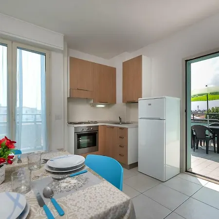 מלון דירות Acqua Marina