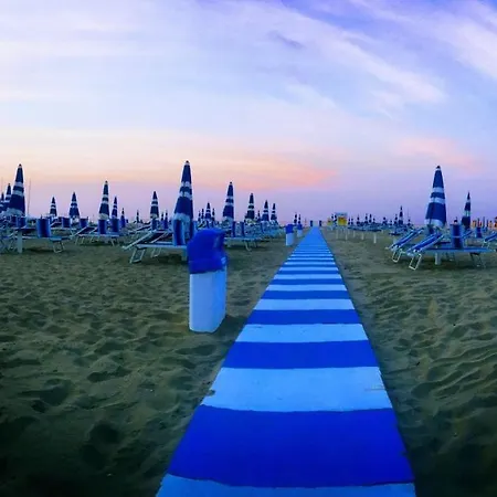 Acqua Marina מלון דירות 3*